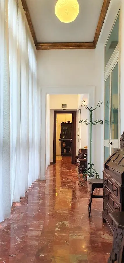 Guest house Casa Cesira Hotel Naples Italy