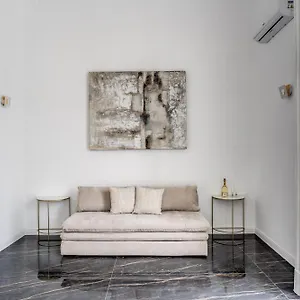 Palazzetto Santa Lucia Napoli
