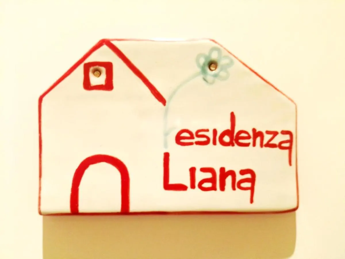 מלון נאפולי Casa Cesira 0*,