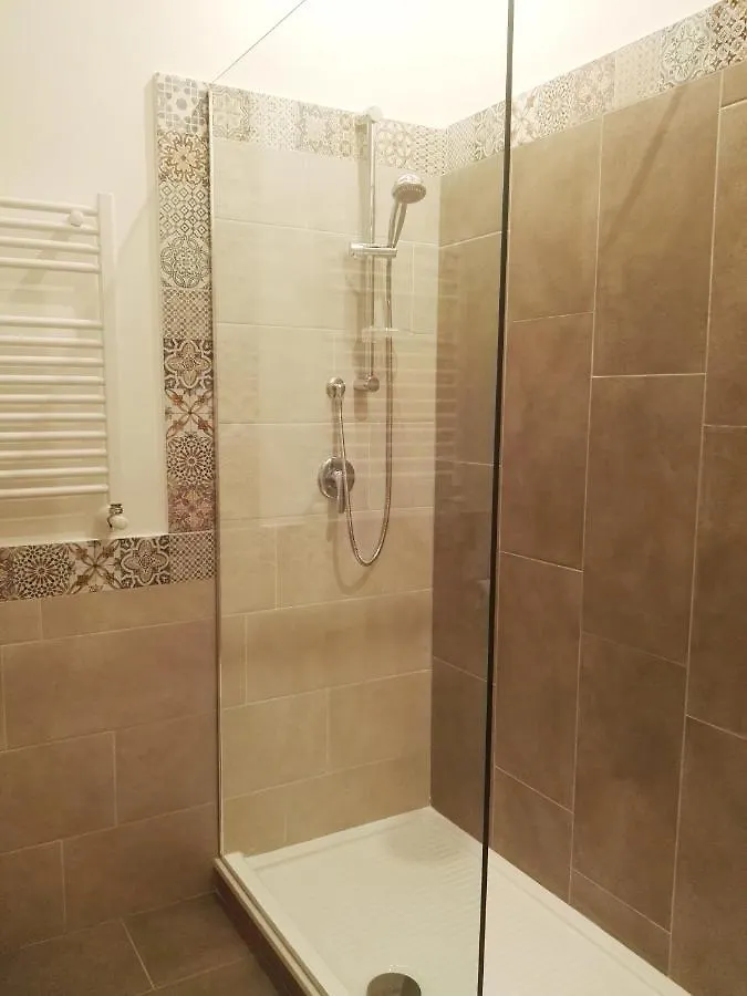 Affittacamere Casa Cesira Hotel Napoli Italia