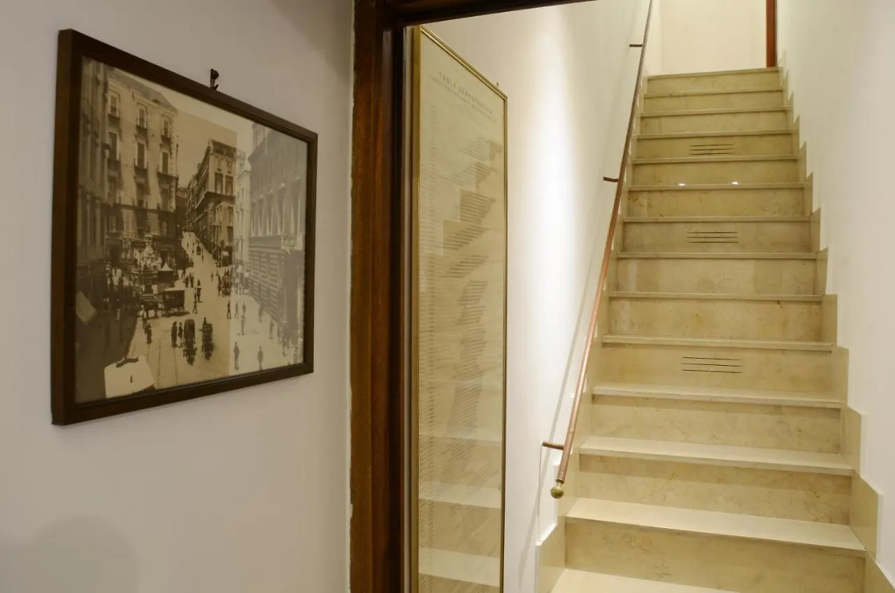 Casa Cesira Hotel Napoli Affittacamere